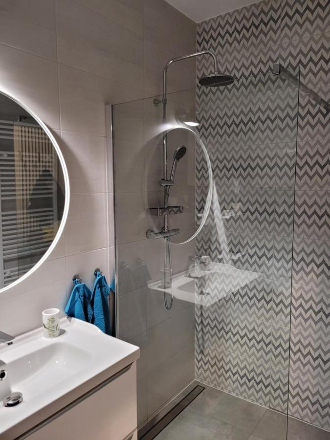 Apartament Nina Jelenia Góra Екстериор снимка
