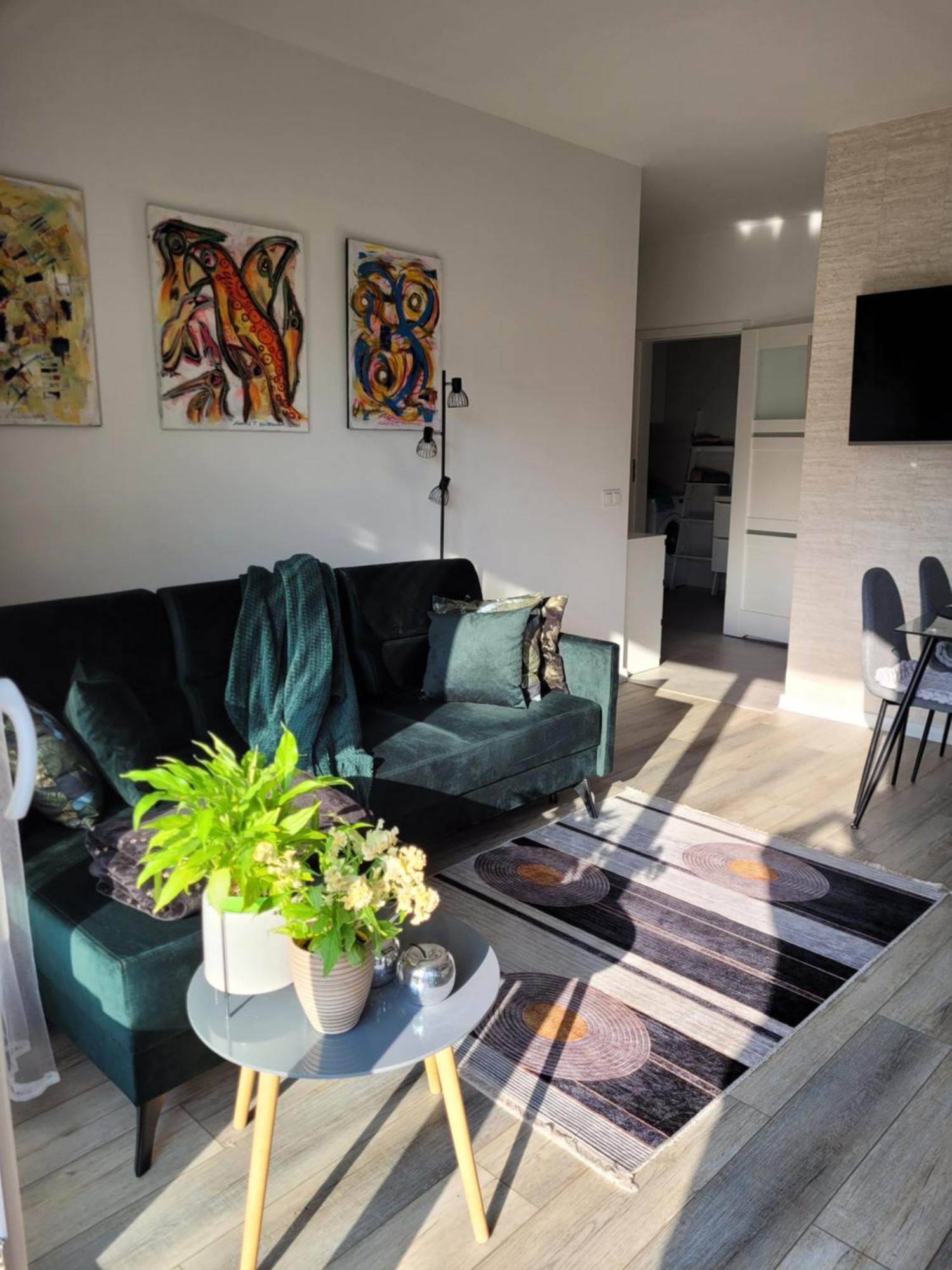 Apartament Nina Jelenia Góra Екстериор снимка
